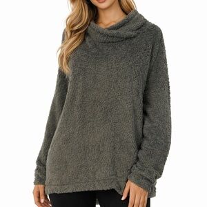 Jane and Bleeker fuzzy pullover